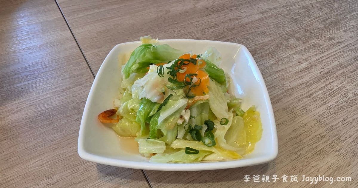 苗栗竹南《六角工房》平價日式料理推薦：拉麵、丼飯 高 CP 值一次滿足 - 丼飯推薦, 價格, 六角拉麵, 家庭聚餐, 平價日式料理, 竹南拉麵, 竹南美食, 苗栗美食, 菜單, 親子友善